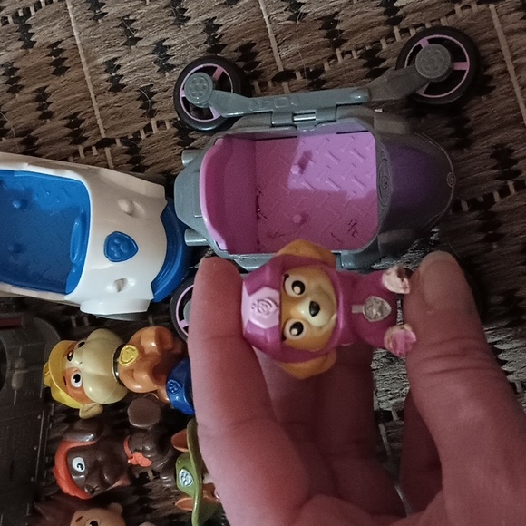 Paw Patrol Toys 27 Piece Set - Picture 15 of 16